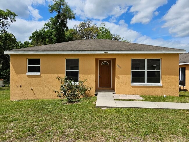 Building Photo - 8862 Juniper Rd Rental