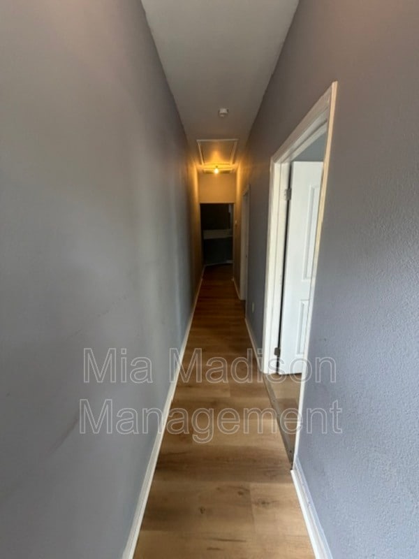 Photo - 723 W 42nd St