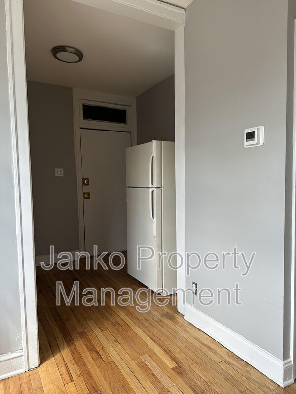 Photo - 3723 W Grand Ave Unit 2