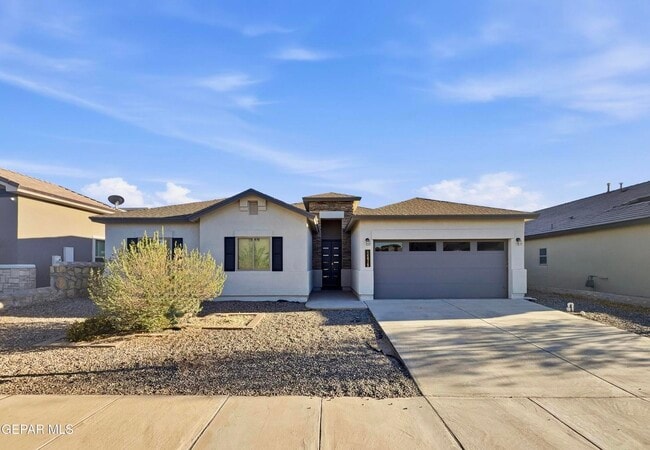 Building Photo - 14616 Tierra Burgos