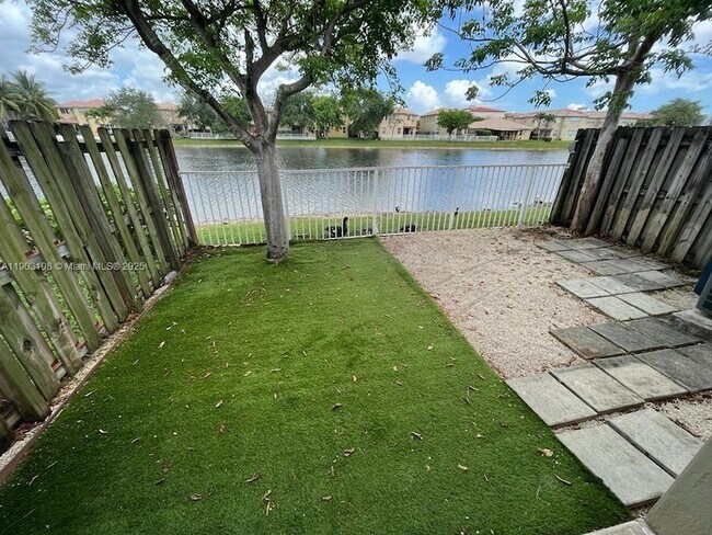 Photo - 10983 NW 79th St