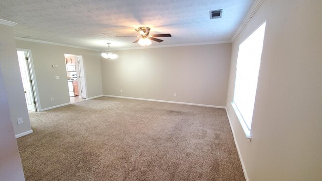 Photo - 241 S Irwin St