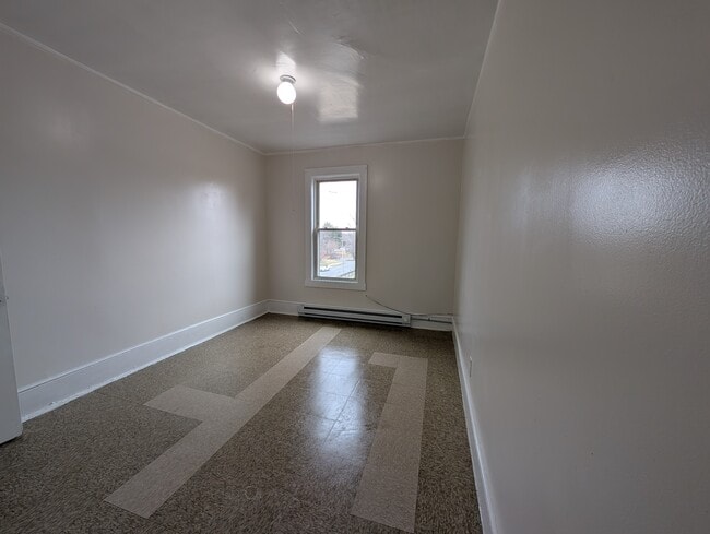 Photo - 224 Lyman St Unit 3R