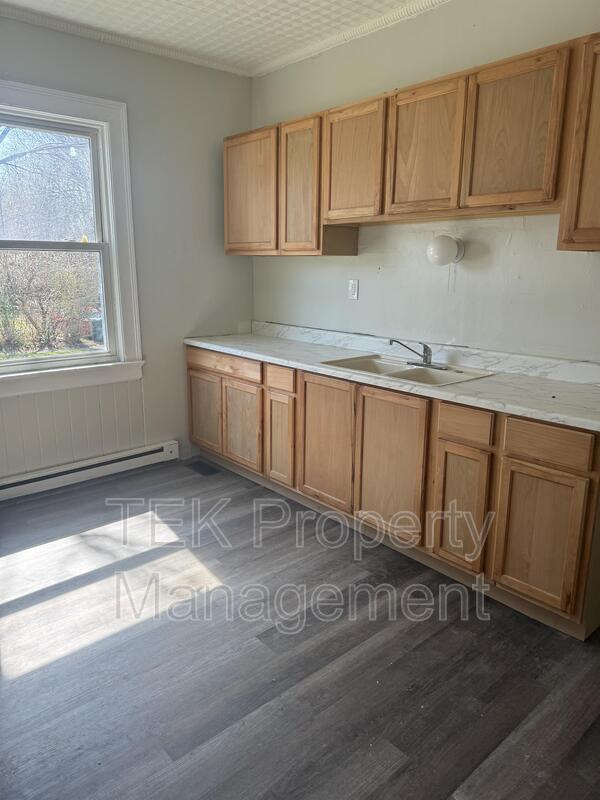 Photo - 117 Pierpont St