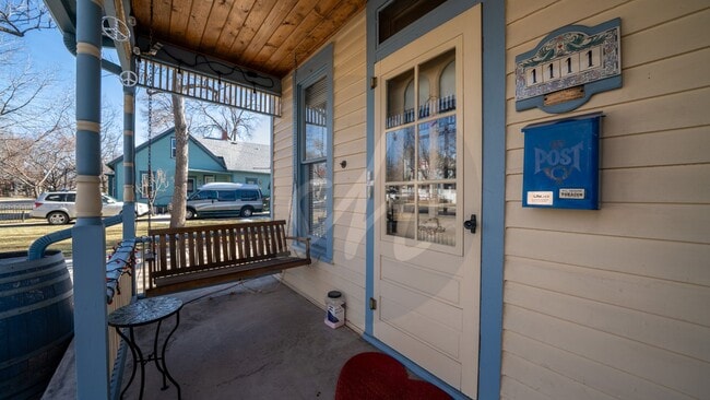 Photo - 1111 W Pikes Peak Ave Unidad 1111 W Pikes Peak Avenue  3