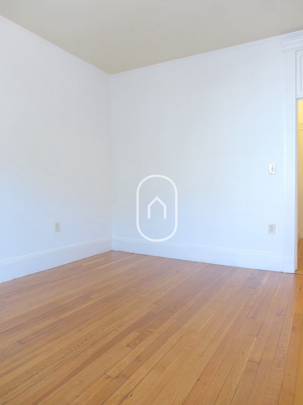 95 Gainsborough St Apartment Boston, MA