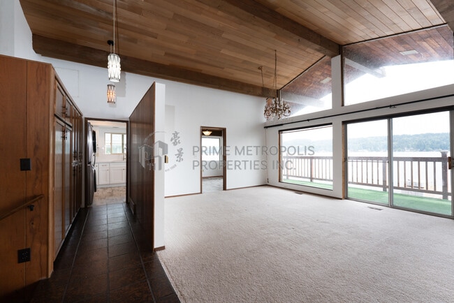 Photo - 11258 Riviera Pl NE