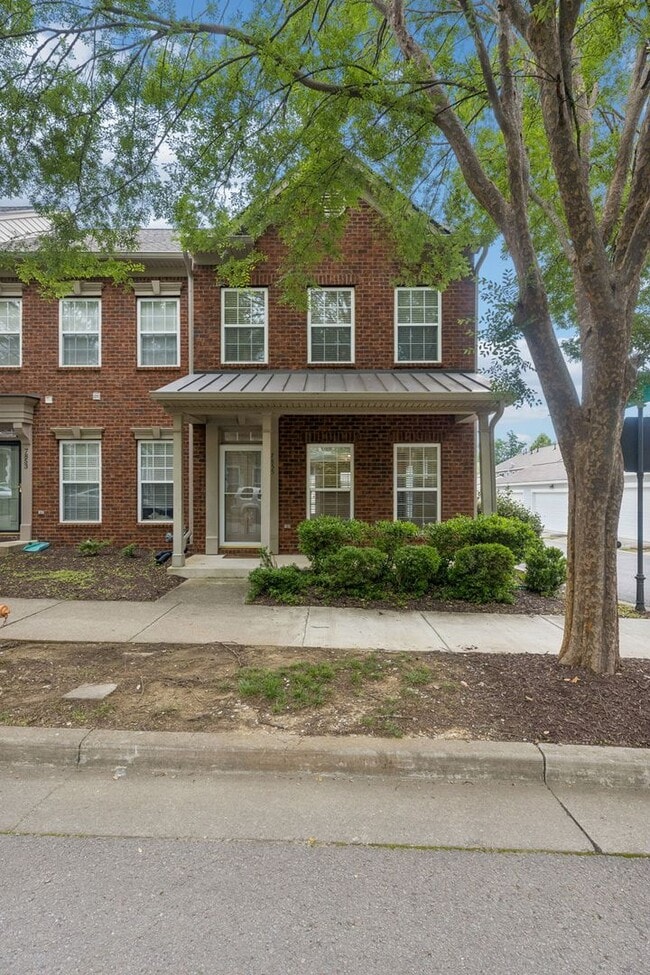 Photo - Beautifully maintained 3-bedroom, 2-bath townhome in Nashville’s highly desirable Lennox Village