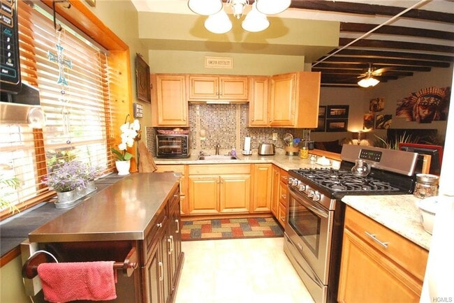 Kitchen - 158 6th St Apartamentos Unidad 1R