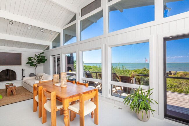 Photo - 46 Napeague Harbor Rd