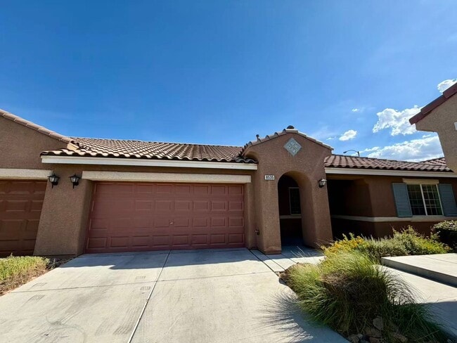 Photo - CUTE ONE STORY TOWNHOME