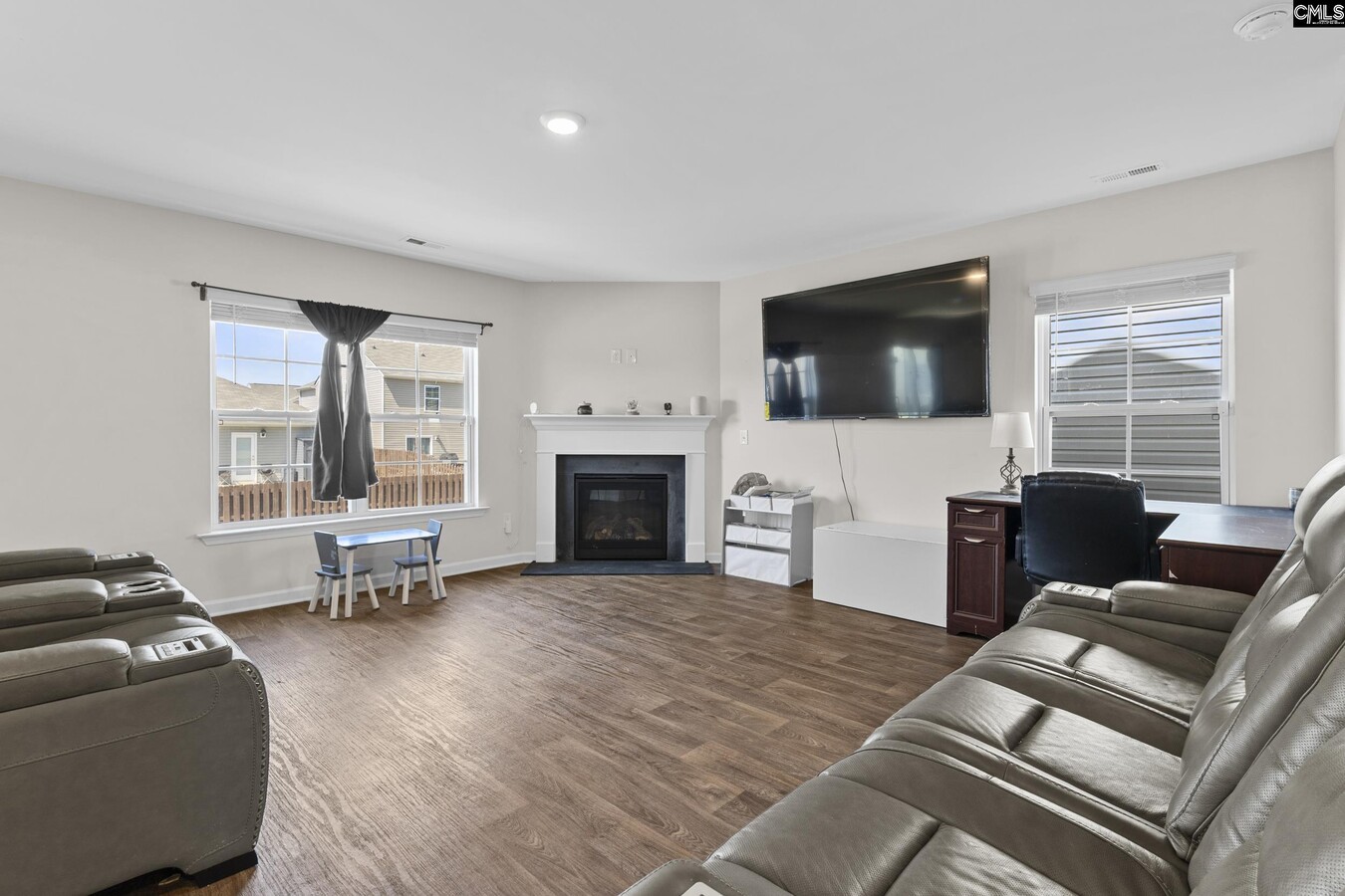 Photo - 2097 Elmridge Rd