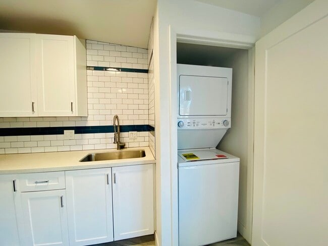 Photo - 1/2 Off First Full Month's Rent! Spacious Design Meets Modern Living in this Private 2 bedroom 1 ...