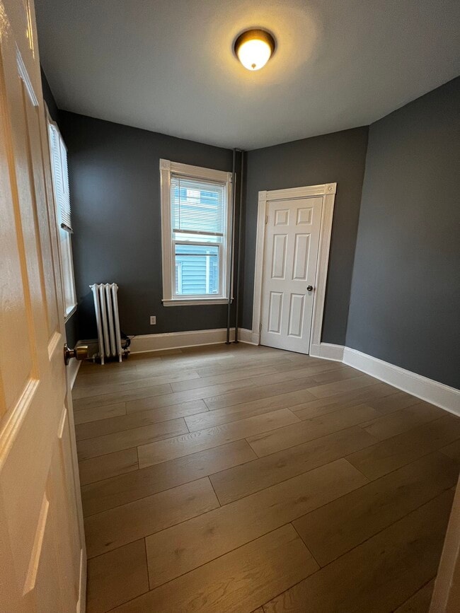 Photo - 104 Devon St Unit 2