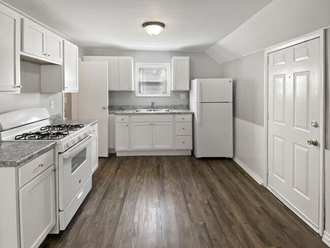 Photo - 817 3rd St NW Unit 2