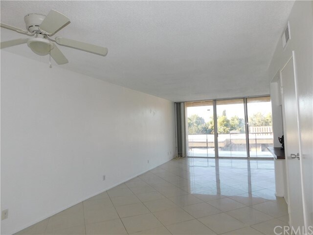 Photo - 6979 Palm Ct Unit 333 J