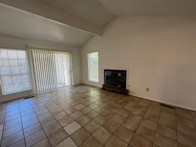 Photo - 4313 S Maplewood Ave