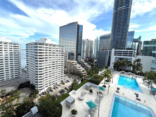 Photo - 950 Brickell Bay Dr Unit 1609