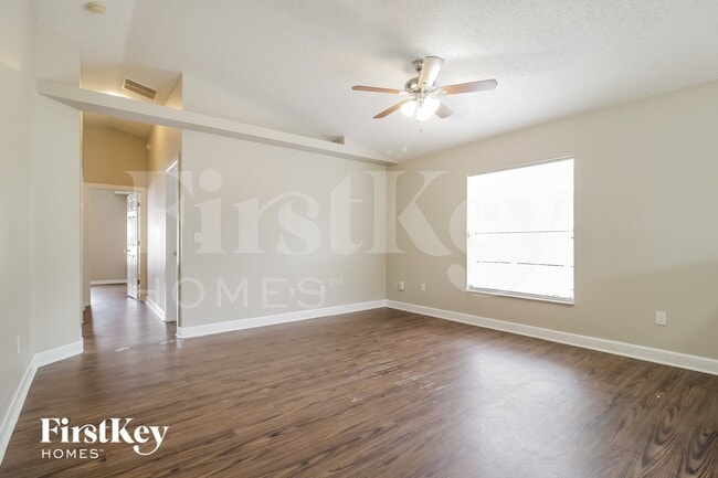 2416 Daffadil Terrace