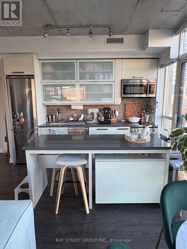 Photo - 1205 Queen St W Unit 313