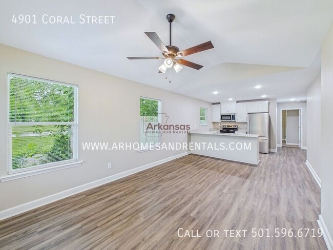 Photo - 4901 Coral St