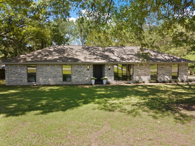 Photo - 2533 Green Hill Rd House