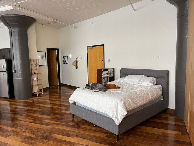 Photo - 1314 NW Irving St Unit 409