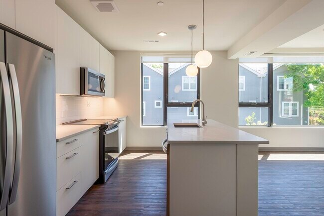 Building Photo - 166 Main St Unit 309 Rental