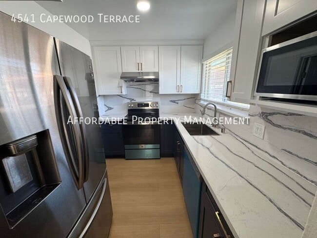 Photo - 4541 Capewood Terrace