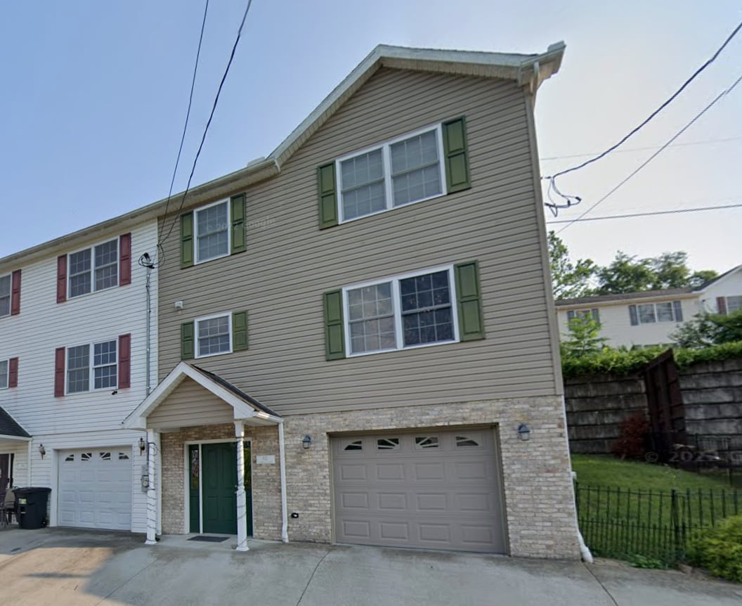 Photo - 822 Quadrilla St