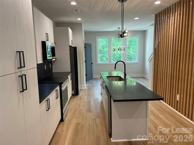 Photo - 1356 Briar Creek Rd