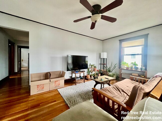 Photo - 72 Nonantum St