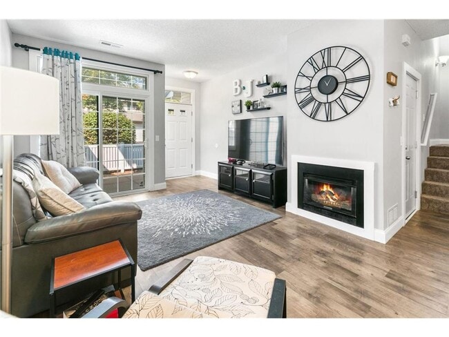 Photo - 7184 155th St W