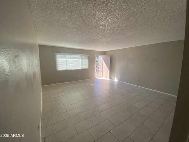 Photo - 8122 N 33rd Ave Unit 3