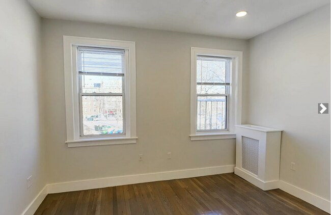 Photo - 199 Park Dr