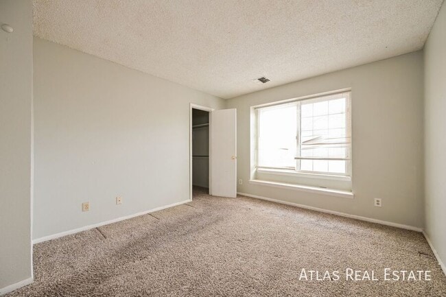 Photo - 862 S Uravan Ct Unit D