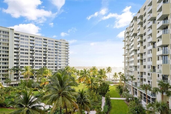 Building Photo - 1500 Bay Rd Unit N-1026 Rental