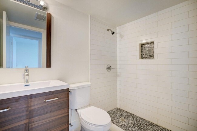 Photo - 18081 SE Country Club Dr Unit 265
