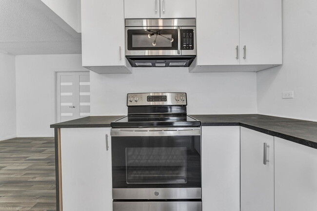 Photo - 1150 Euclid Ave Condo