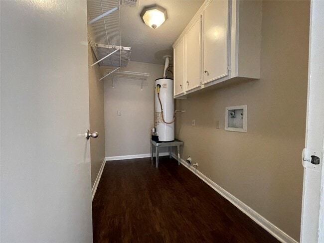 Photo - 1810 Mustang Springs Dr