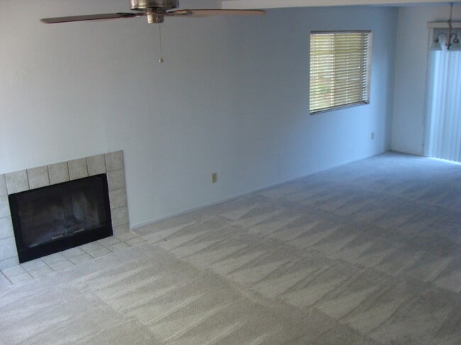 Photo - 3130 Cambridge Rd