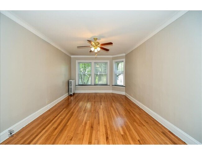 Photo - 6031 N Paulina St Unit 6037-3A