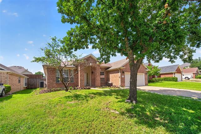 Photo - 308 Keswick Ln