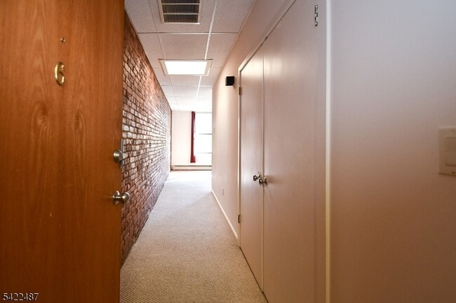 Photo - 431 Springfield Ave Unit 6