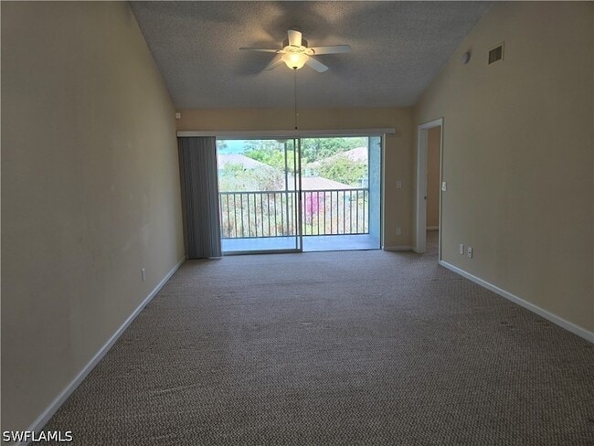 Photo - 5741 Whitaker Rd Unidad 203