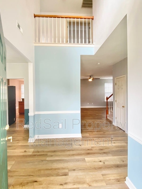 Photo - 102 Prescott Ct