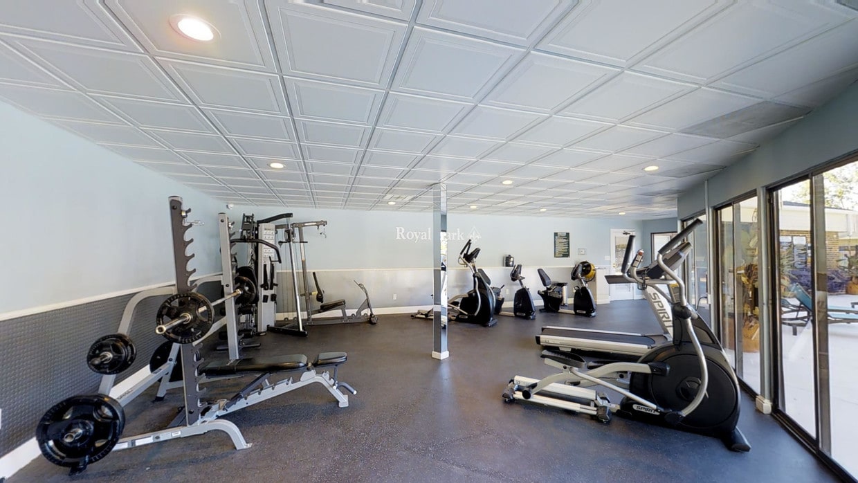Photo - Royal Park - Students save up to 10%! Apartments