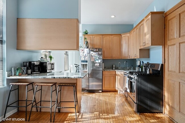 Kitchen - 1908 N Bissell St Apartamentos Unidad 3F