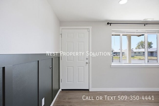 Photo - 912 S Alderwood Dr