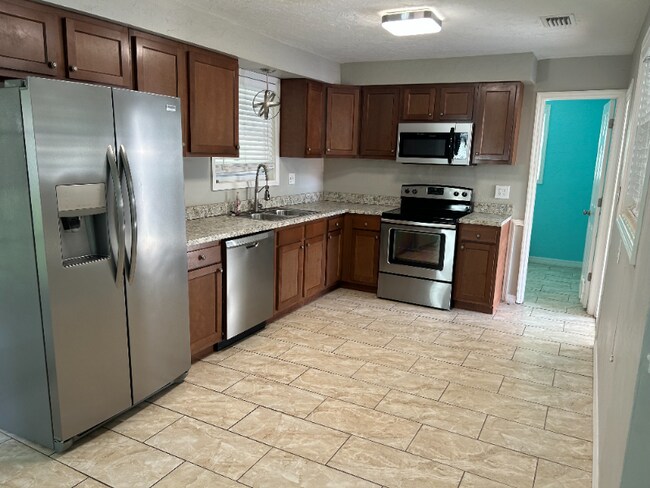 Photo - 1431 SE 42nd Pl